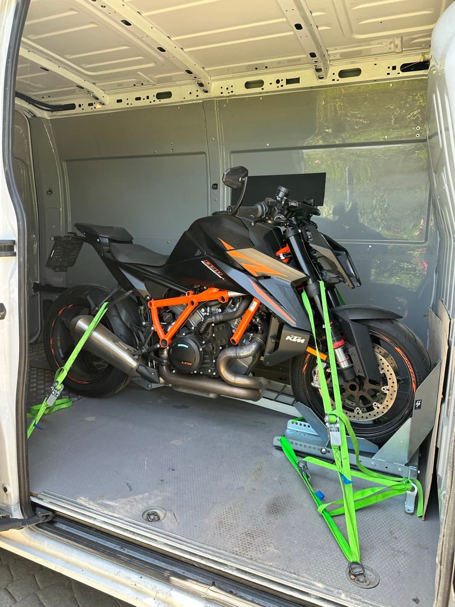 FlyToRide Rescue