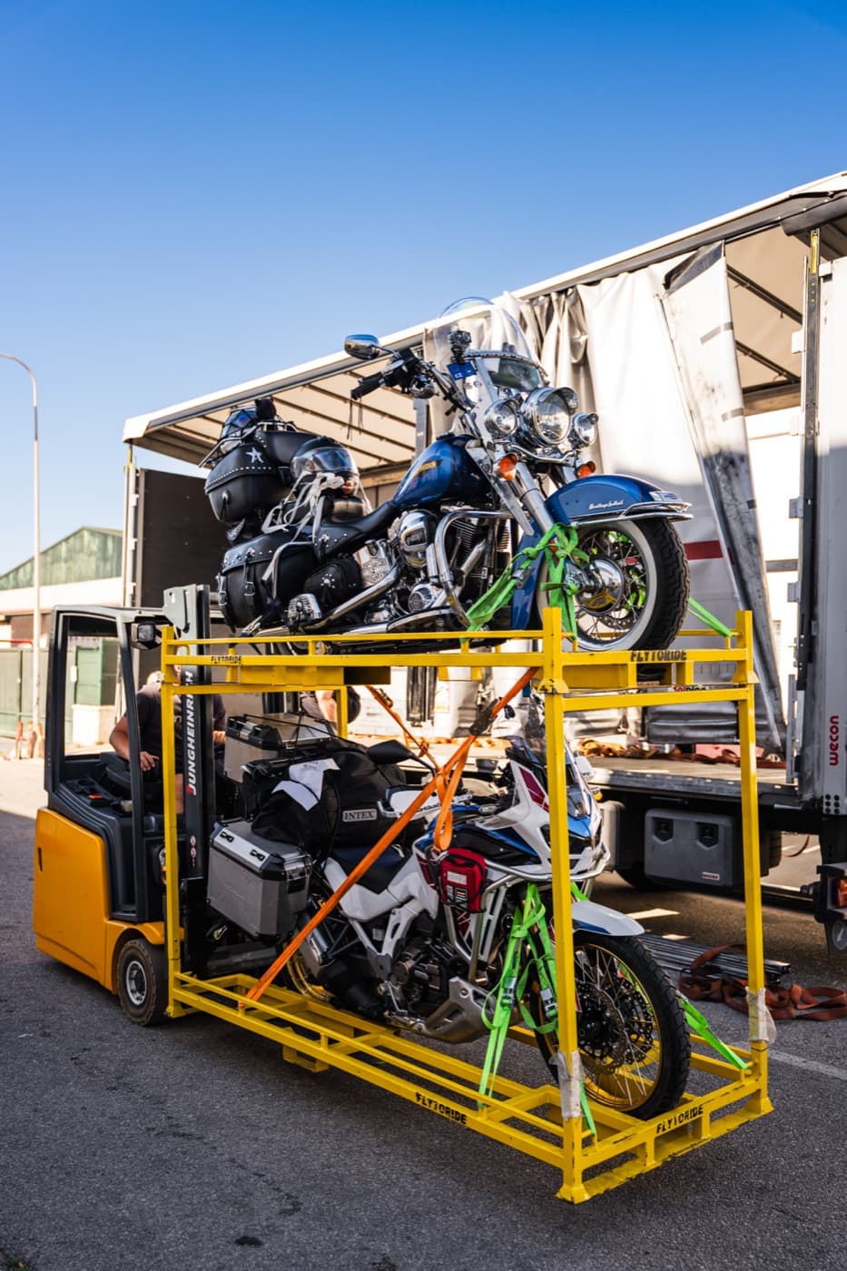 Motorcycle transport 8